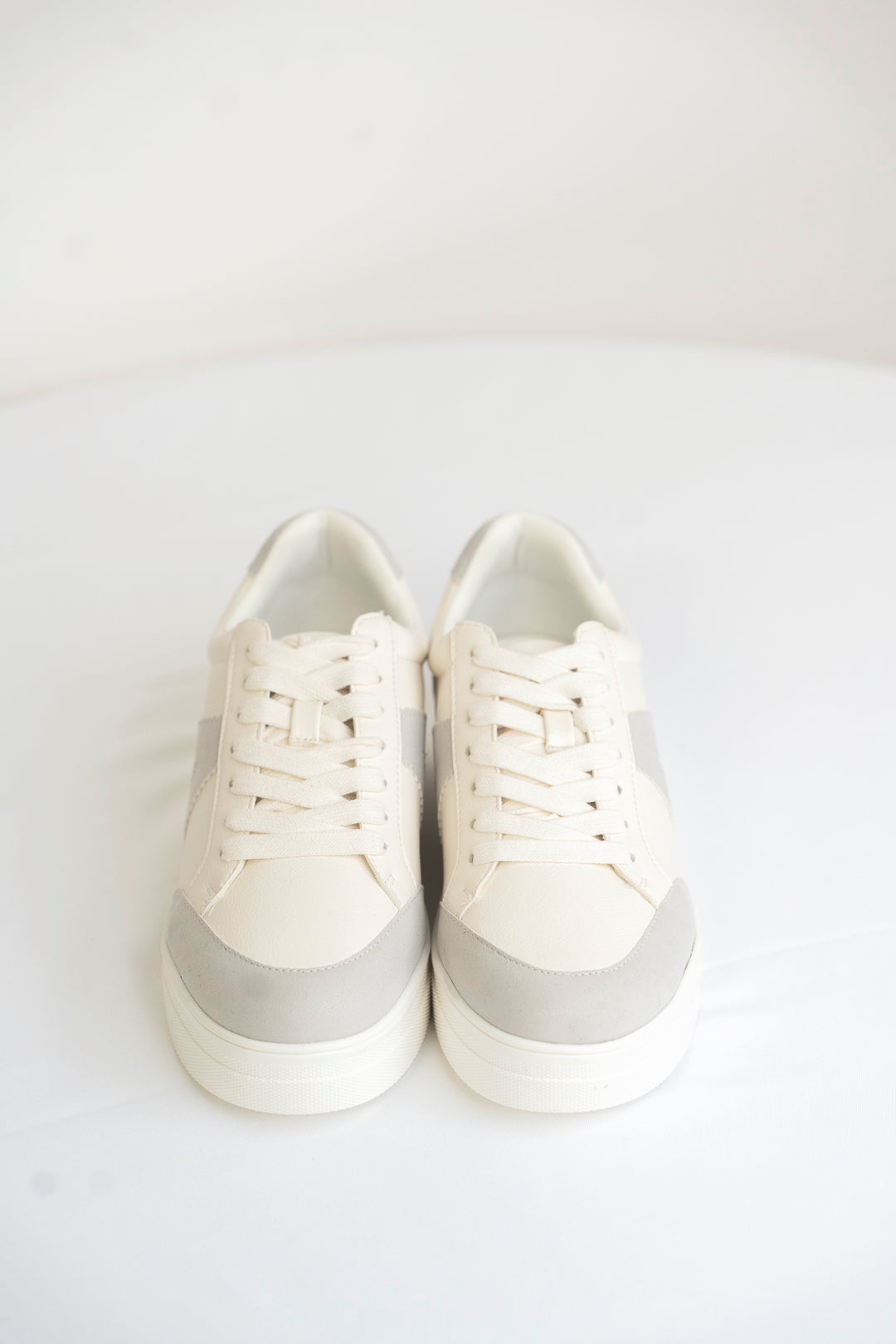 Astra Sneaker