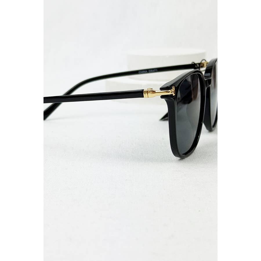 Hazel Everyday Shades Fashion Sunglass