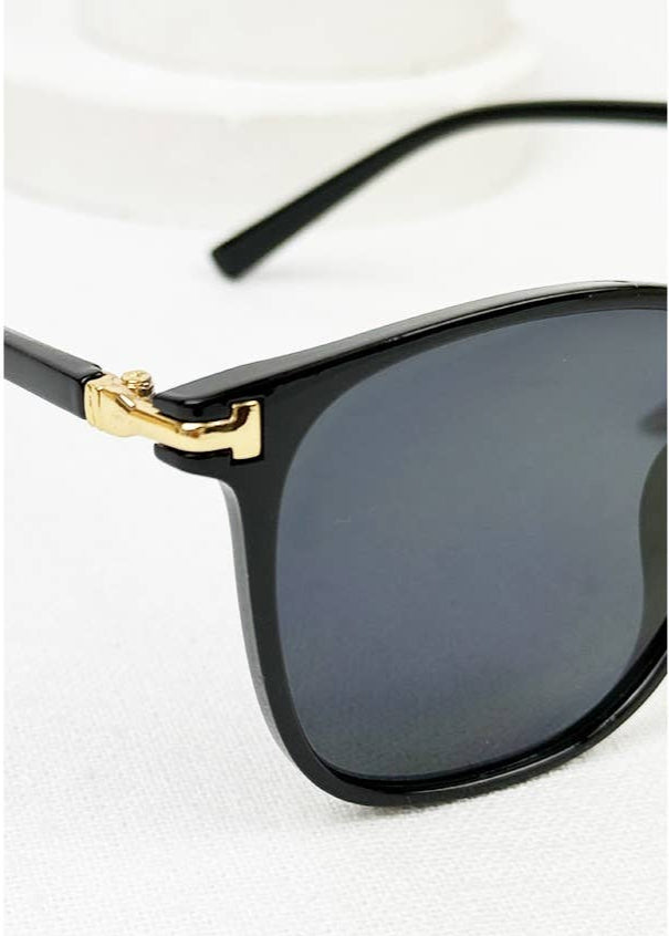 Hazel Everyday Shades Fashion Sunglass