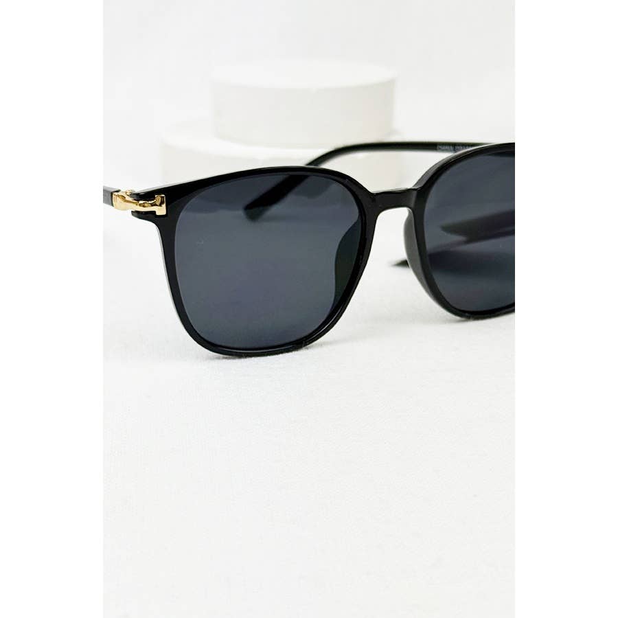 Hazel Everyday Shades Fashion Sunglass