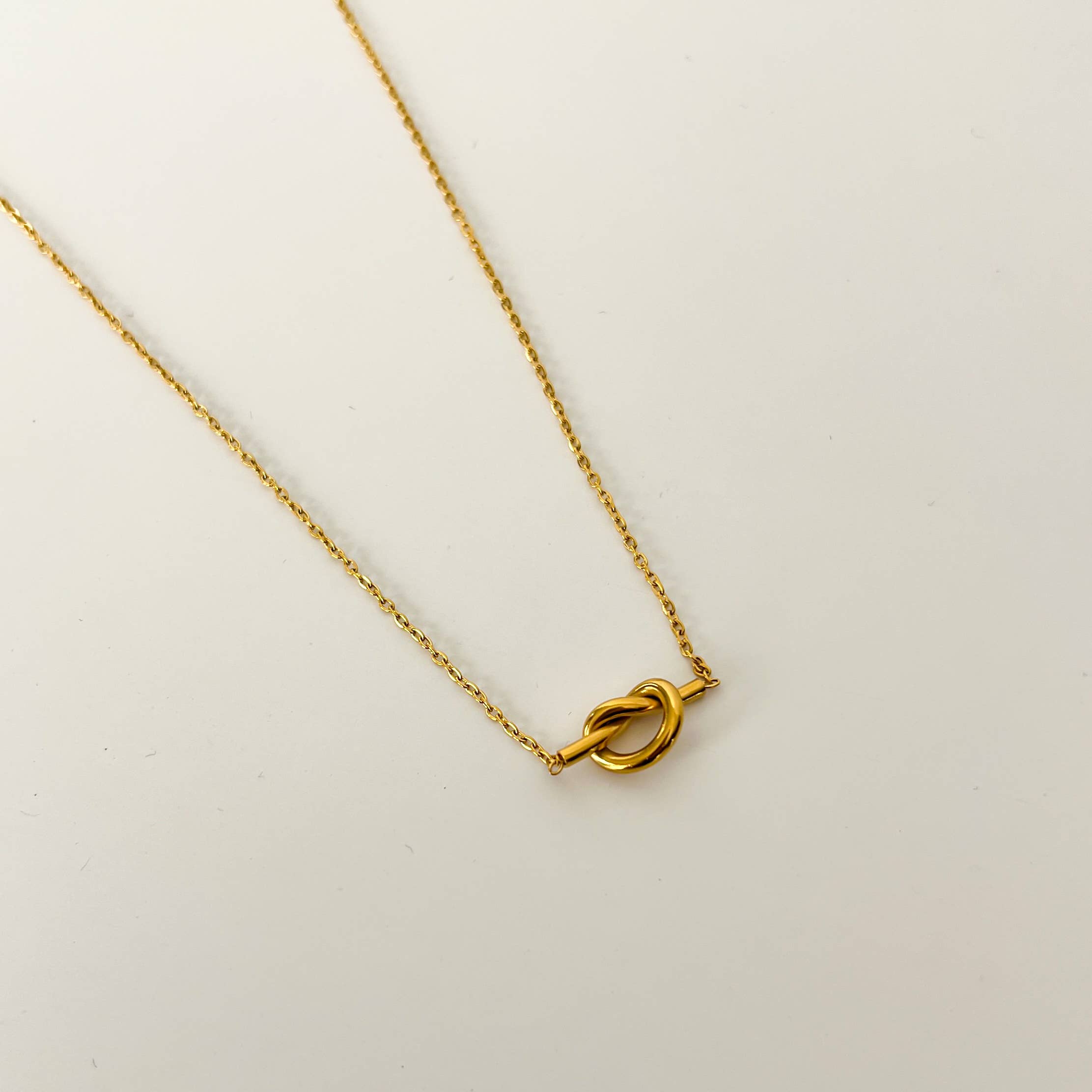 Knot Necklace With Sentiment Card, 18K Gold, Waterproof