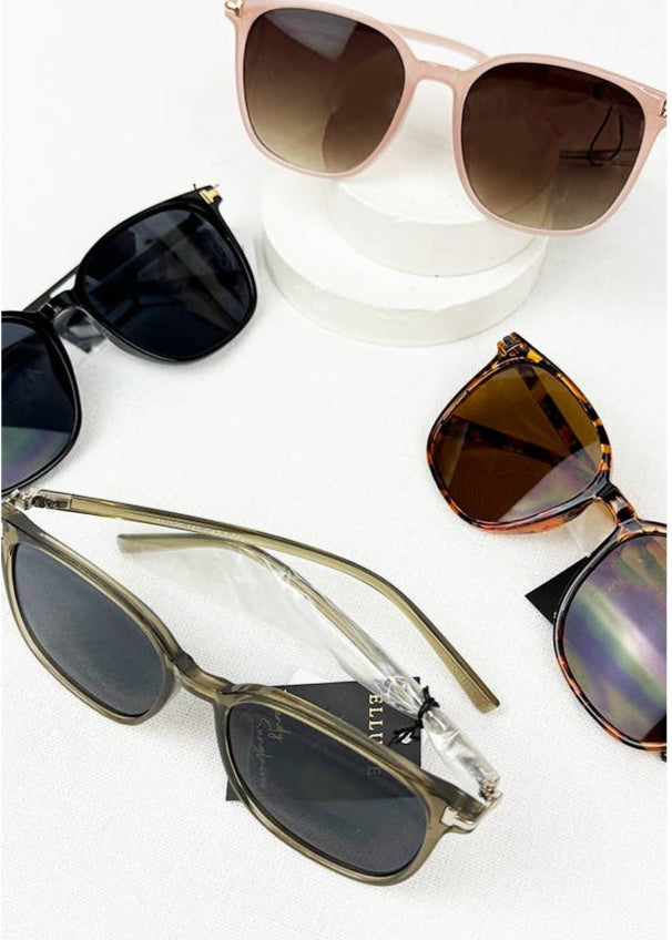 Hazel Everyday Shades Fashion Sunglass