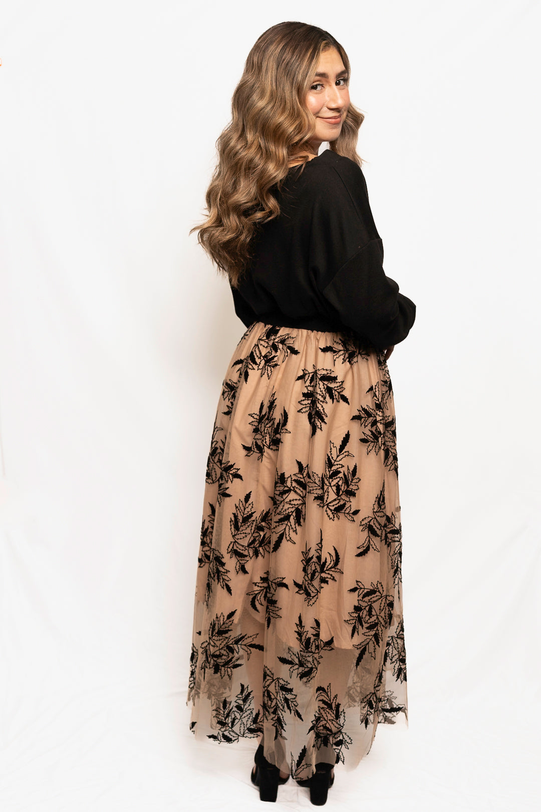 Apricot Floral Leaves Embroidered High Waist Maxi Skirt