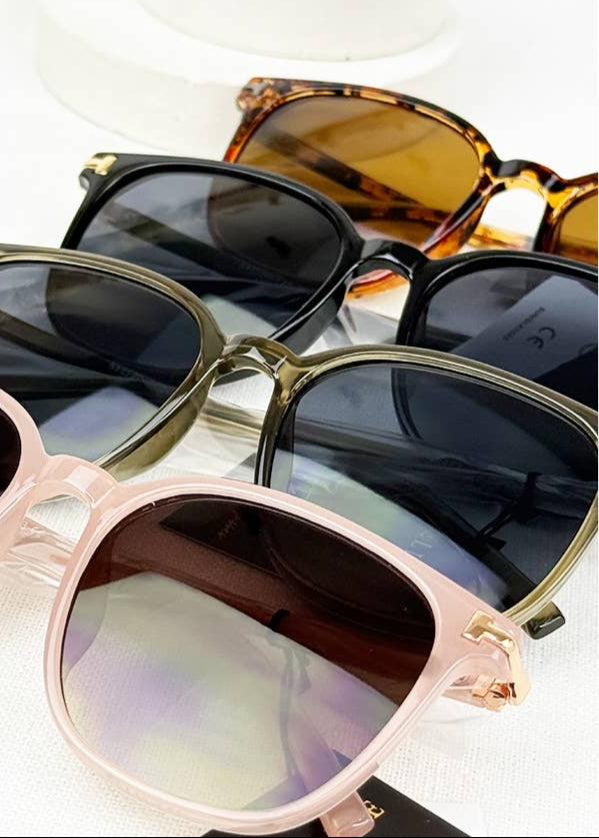 Hazel Everyday Shades Fashion Sunglass